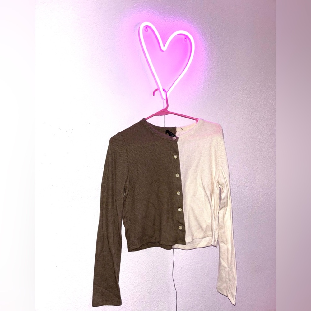 Cropped long sleeve